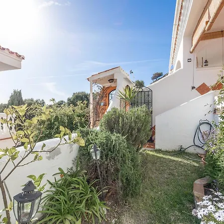 Апартаменти Apto Vacacional En San Juan De Capistrano, Нерха